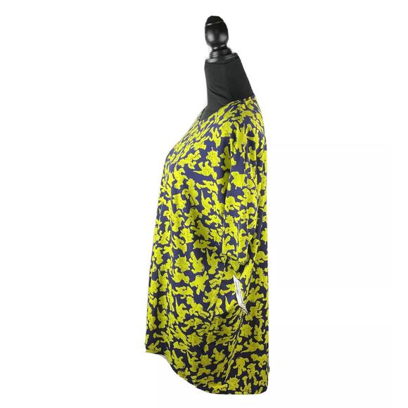 Lularoe Disney Medium Irma Tunic Top Toy Story Teacher Dinosaur Neon NWT - Picture 3 of 11